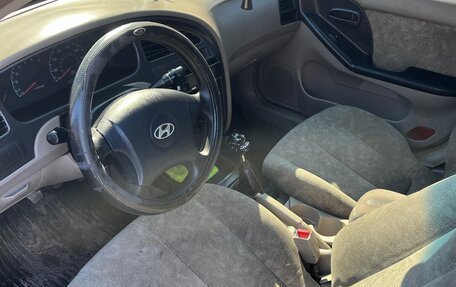 Hyundai Elantra III, 2001 год, 300 000 рублей, 3 фотография