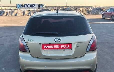KIA Rio II, 2010 год, 670 000 рублей, 3 фотография
