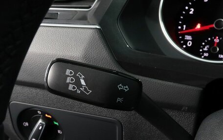 Volkswagen Tiguan II, 2021 год, 2 749 000 рублей, 10 фотография