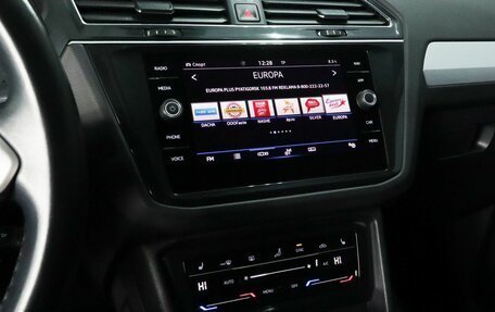 Volkswagen Tiguan II, 2021 год, 2 749 000 рублей, 14 фотография