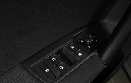 Volkswagen Tiguan II, 2021 год, 2 749 000 рублей, 16 фотография