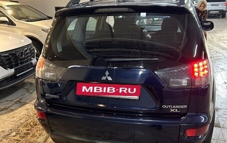 Mitsubishi Outlander III рестайлинг 3, 2011 год, 1 350 000 рублей, 2 фотография