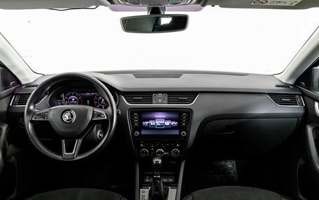 Skoda Octavia, 2019 год, 1 625 000 рублей, 10 фотография