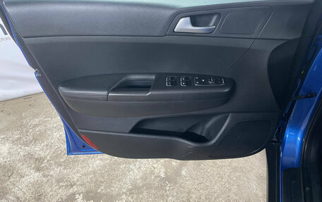 KIA Sportage IV рестайлинг, 2020 год, 2 249 000 рублей, 18 фотография