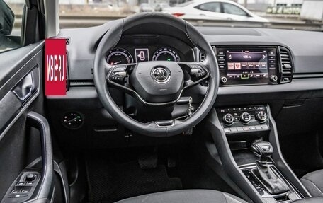 Skoda Karoq I, 2020 год, 2 368 000 рублей, 17 фотография