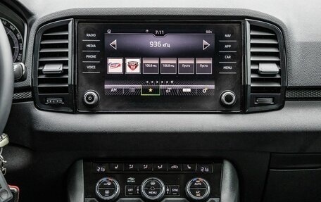 Skoda Karoq I, 2020 год, 2 368 000 рублей, 23 фотография