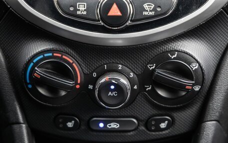 Hyundai Solaris II рестайлинг, 2011 год, 778 000 рублей, 27 фотография