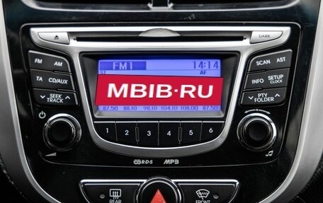 Hyundai Solaris II рестайлинг, 2011 год, 778 000 рублей, 25 фотография