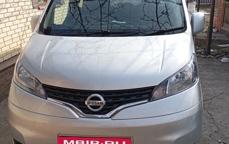 Nissan NV200, 2015 год, 1 228 000 рублей, 1 фотография