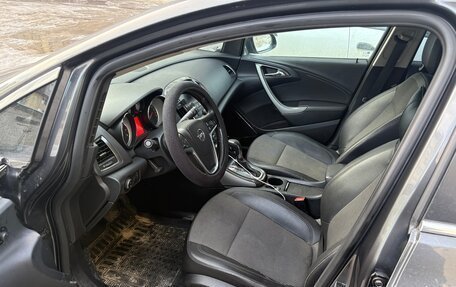 Opel Astra J, 2011 год, 645 000 рублей, 6 фотография