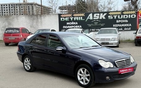 Mercedes-Benz C-Класс, 2006 год, 730 000 рублей, 3 фотография