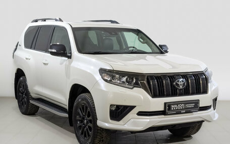 Toyota Land Cruiser Prado 150 рестайлинг 2, 2020 год, 5 900 000 рублей, 3 фотография