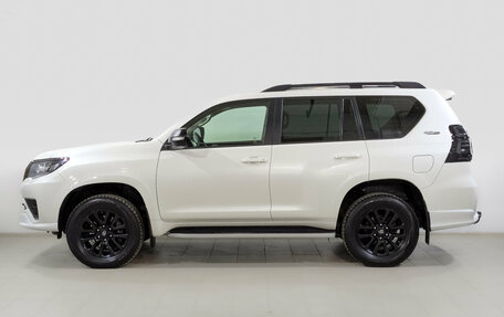 Toyota Land Cruiser Prado 150 рестайлинг 2, 2020 год, 5 900 000 рублей, 8 фотография
