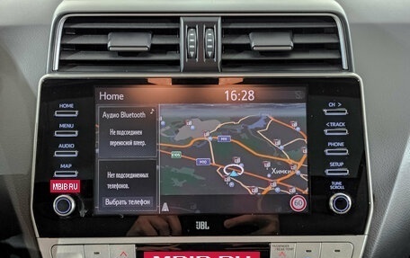 Toyota Land Cruiser Prado 150 рестайлинг 2, 2020 год, 5 900 000 рублей, 17 фотография