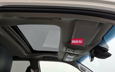 Toyota Land Cruiser Prado 150 рестайлинг 2, 2020 год, 5 900 000 рублей, 23 фотография