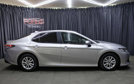 Toyota Camry, 2019 год, 2 398 000 рублей, 4 фотография