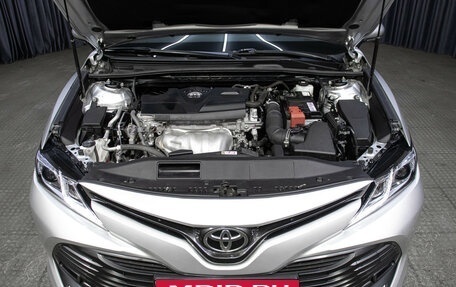 Toyota Camry, 2019 год, 2 398 000 рублей, 9 фотография