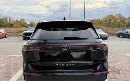 Volkswagen Tiguan, 2025 год, 3 700 000 рублей, 5 фотография