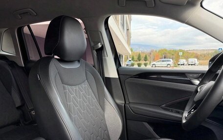 Volkswagen Tiguan, 2025 год, 3 700 000 рублей, 16 фотография