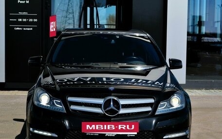 Mercedes-Benz C-Класс, 2012 год, 1 100 000 рублей, 2 фотография