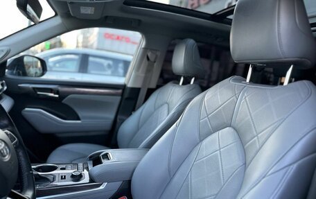 Toyota Highlander, 2021 год, 4 500 000 рублей, 15 фотография