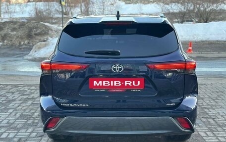 Toyota Highlander, 2021 год, 4 500 000 рублей, 6 фотография