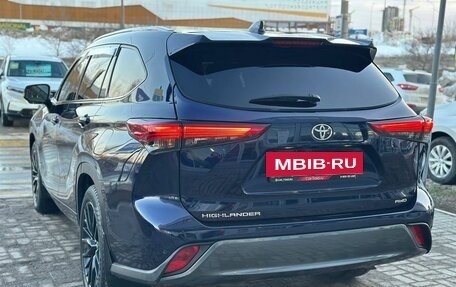 Toyota Highlander, 2021 год, 4 500 000 рублей, 7 фотография