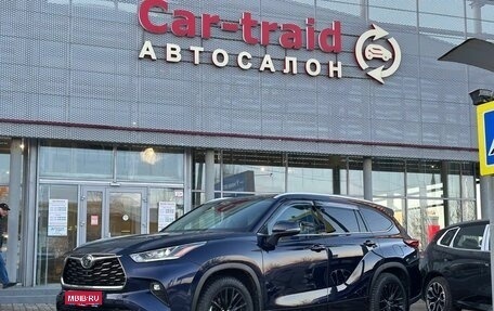 Toyota Highlander, 2021 год, 4 500 000 рублей, 1 фотография