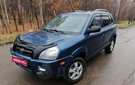 Hyundai Tucson III, 2005 год, 630 000 рублей, 1 фотография