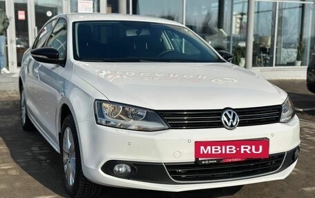 Volkswagen Jetta VI, 2014 год, 1 179 000 рублей, 4 фотография