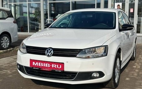 Volkswagen Jetta VI, 2014 год, 1 179 000 рублей, 2 фотография