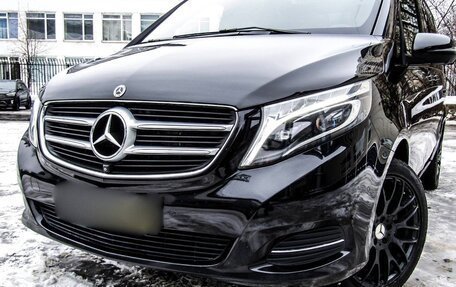 Mercedes-Benz V-Класс, 2018 год, 5 550 000 рублей, 15 фотография