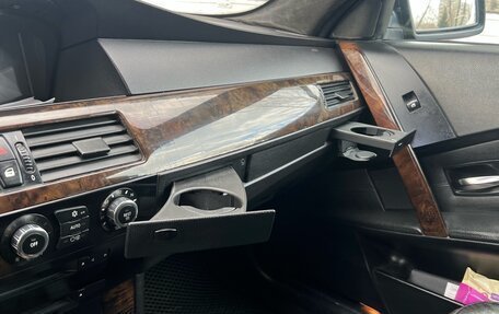 BMW 5 серия, 2005 год, 1 050 000 рублей, 11 фотография