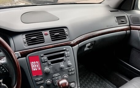 Volvo S80 II рестайлинг 2, 2002 год, 600 000 рублей, 10 фотография