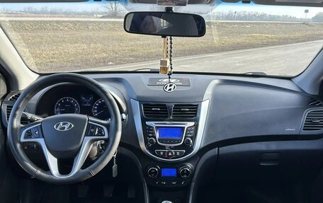 Hyundai Solaris II рестайлинг, 2014 год, 960 000 рублей, 12 фотография