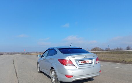 Hyundai Solaris II рестайлинг, 2014 год, 960 000 рублей, 23 фотография