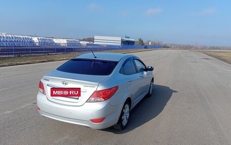 Hyundai Solaris II рестайлинг, 2014 год, 960 000 рублей, 22 фотография