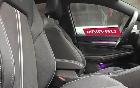 Volkswagen Golf VIII, 2023 год, 2 100 000 рублей, 11 фотография
