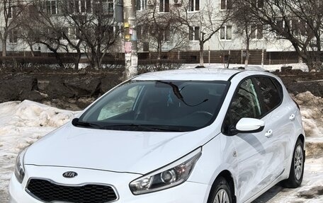 KIA cee'd III, 2013 год, 1 079 000 рублей, 4 фотография