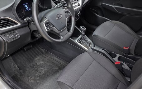 Hyundai Solaris II рестайлинг, 2018 год, 1 280 000 рублей, 7 фотография