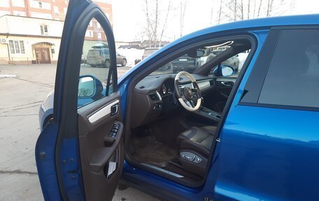 Porsche Macan I рестайлинг, 2016 год, 4 500 000 рублей, 3 фотография