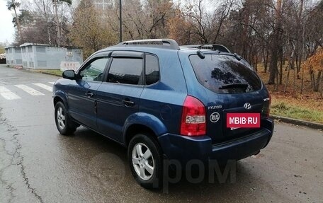 Hyundai Tucson III, 2005 год, 630 000 рублей, 2 фотография