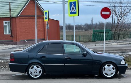 Mercedes-Benz C-Класс, 1997 год, 680 000 рублей, 2 фотография