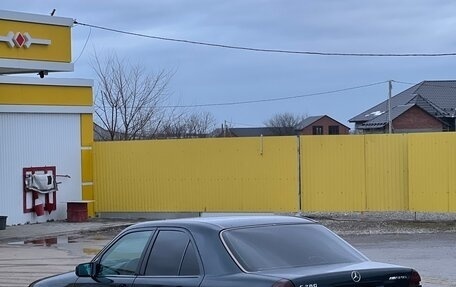 Mercedes-Benz C-Класс, 1997 год, 680 000 рублей, 4 фотография