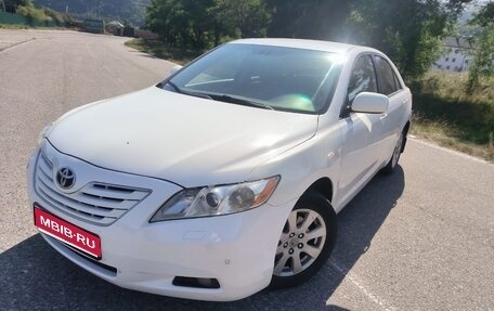 Toyota Camry, 2008 год, 850 000 рублей, 1 фотография