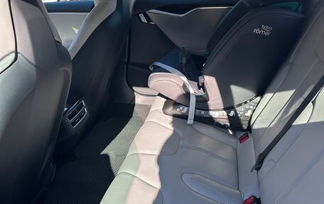 Tesla Model S I, 2013 год, 1 870 000 рублей, 5 фотография