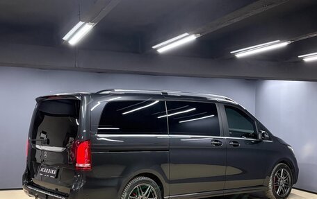 Mercedes-Benz V-Класс, 2019 год, 6 500 000 рублей, 3 фотография