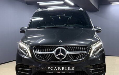 Mercedes-Benz V-Класс, 2019 год, 6 500 000 рублей, 2 фотография