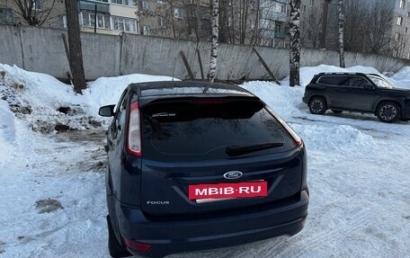 Ford Focus II рестайлинг, 2010 год, 650 000 рублей, 2 фотография