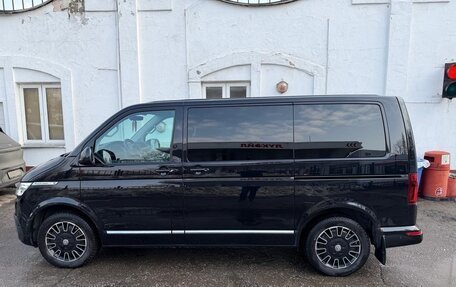 Volkswagen Multivan T6 рестайлинг, 2021 год, 5 550 000 рублей, 3 фотография